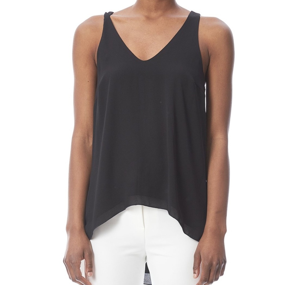 Black flowy tank - Veronica M